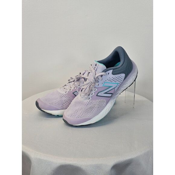 New Balance Running Shoe 520v7 - Picture 2 of 6